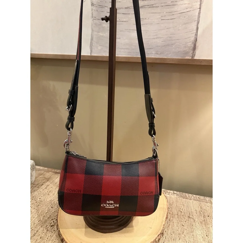 Coach c6818 jes